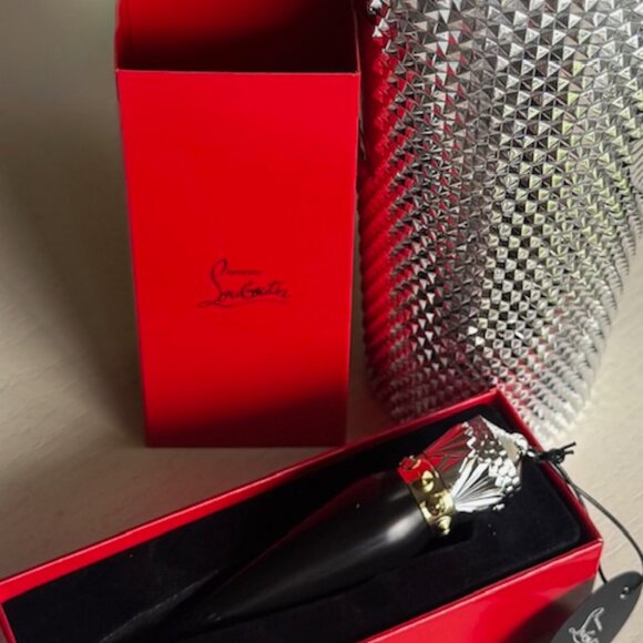 Christian Louboutin Rouge Velvet Matte Lipstick (In Box and Plastic) - Picture 7 of 12